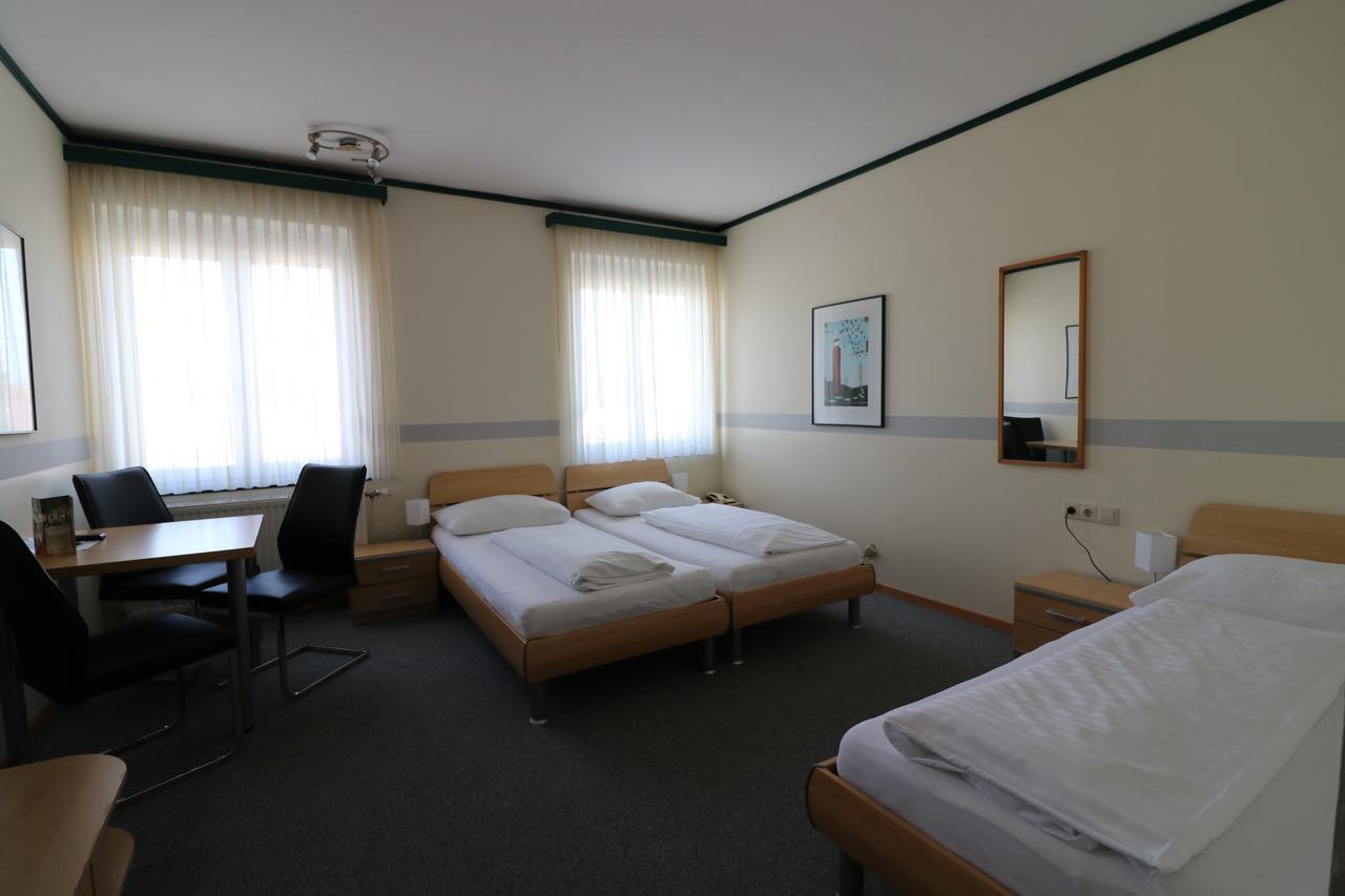 Hotel Schlafgut Sankt Poelten Esterno foto
